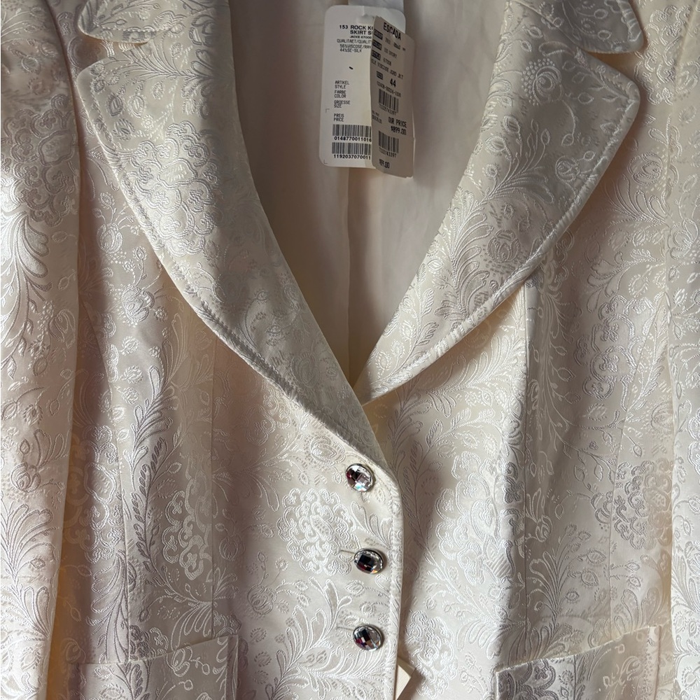 Escada Cream Jacquard Blazer